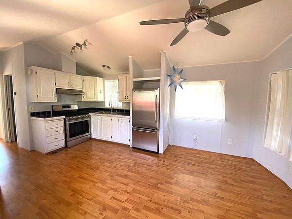 5th image of 16321 Pacific Coast Hwy #44