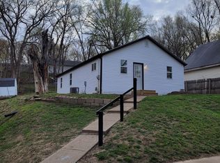 3501 Athlone Ave, Sioux City, IA 51105