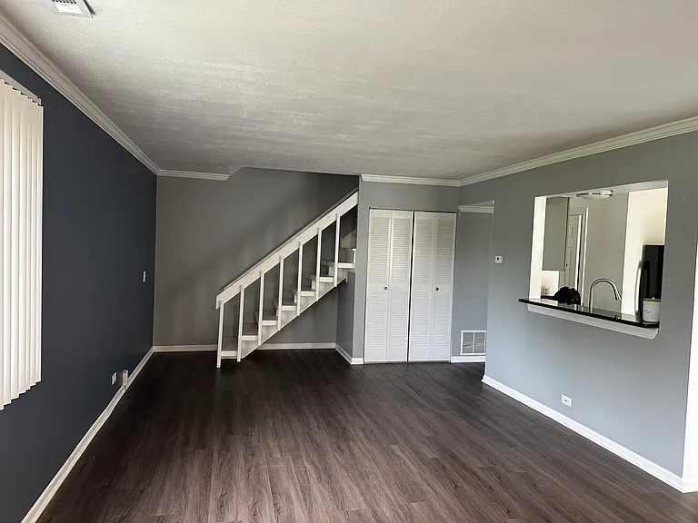 728 Whitesail Dr — Photo 1