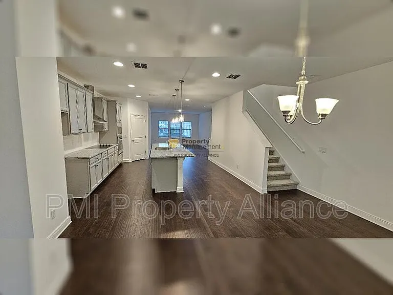 443 Diamond Dove Cv — Photo 3