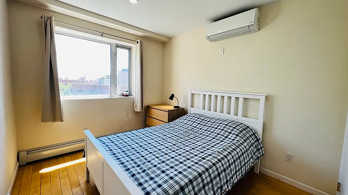 Rented by Project Queens LLC | media 15