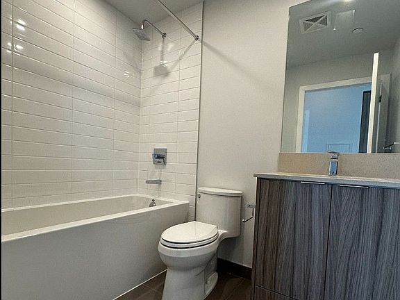 5th image of 430 Square One Dr #3806