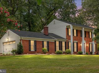 11713 Ayreshire Rd, Oakton, VA 22124