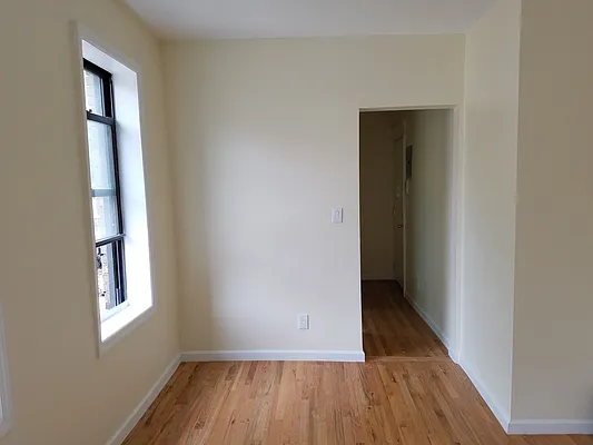 Rented by Upton Realty Group | media 7