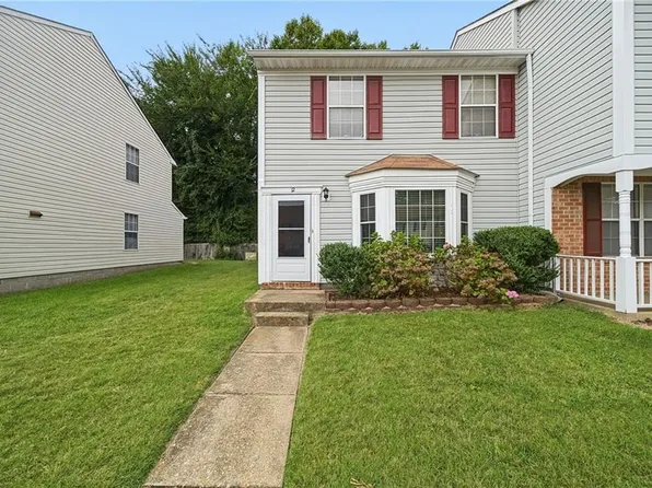12 Saxony Pl, Hampton, VA 23669