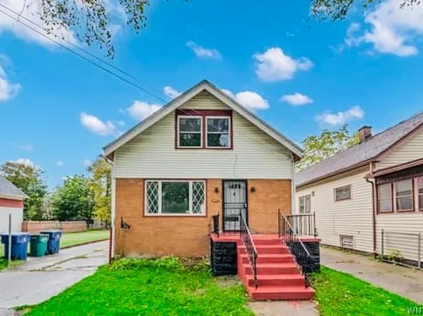 400 Northumberland Ave, Buffalo, NY 14215