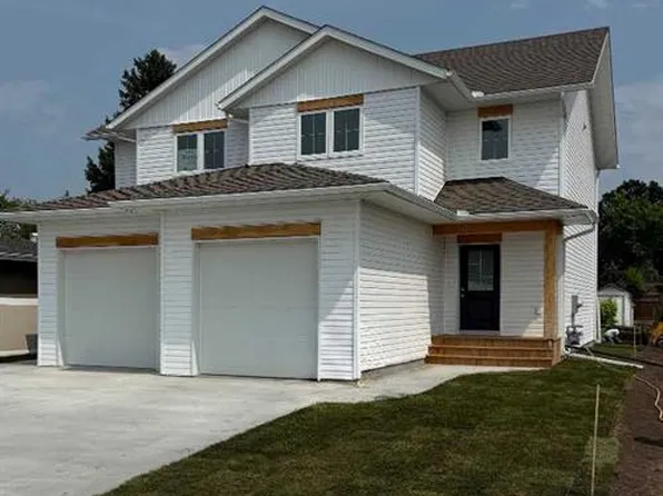 9315 W 99th Ave #B, Westlock, AB T7P 2A8