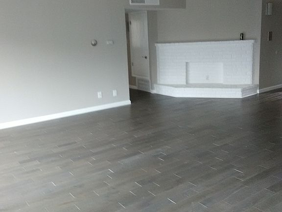 5th image of 260 Lee St APT 201