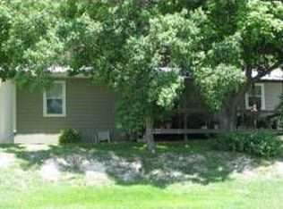 143 Sleepy Hollow Cir, Kerrville, TX 78028