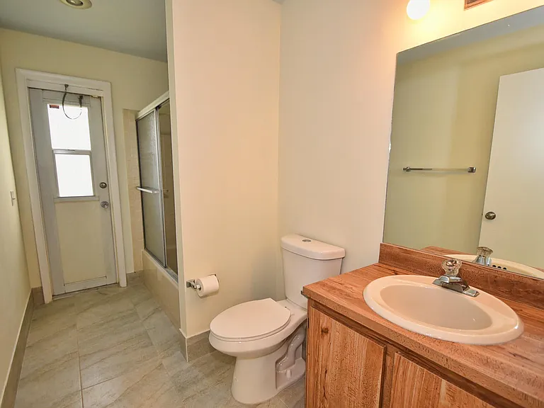 21518 Summertrace Cir — Photo 11