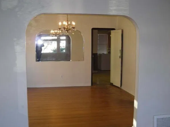 (undisclosed Address), Alameda, CA 94501