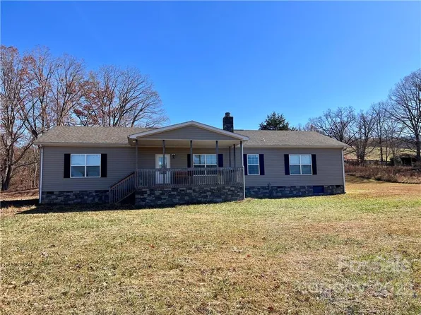 2797 NW Us Hwy #25/70, Hot Springs, NC 28743