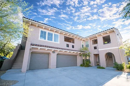 825 Canterra St #2058 Photo 1