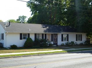 50 White Rd, Shrewsbury, NJ 07702