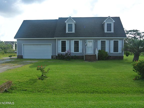 4th image of 213 Straits Drive