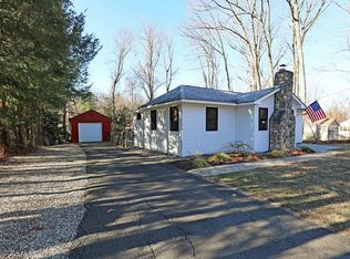 6 Indian Ave, Danbury, CT 06811