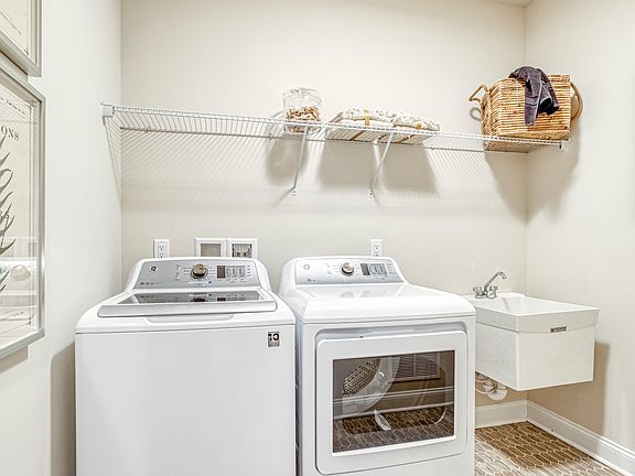 Convenient laundry room