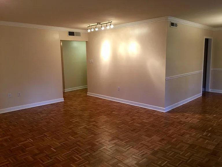 3636 Taliluna Ave #115 — Photo 8