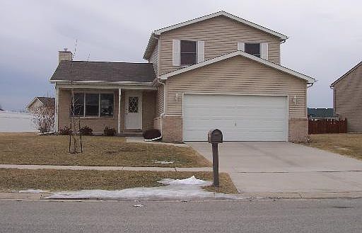 1st image of 1759 W Schubert Dr