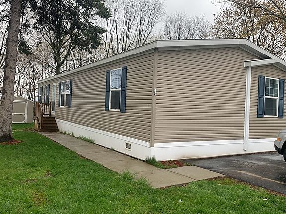 2nd image of 47 Bluebird Hill Dr #84