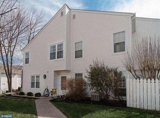 96 Portsmouth Ct, Holland, PA 18966