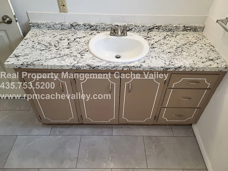 2662 N 370 E #1-2 — Photo 22