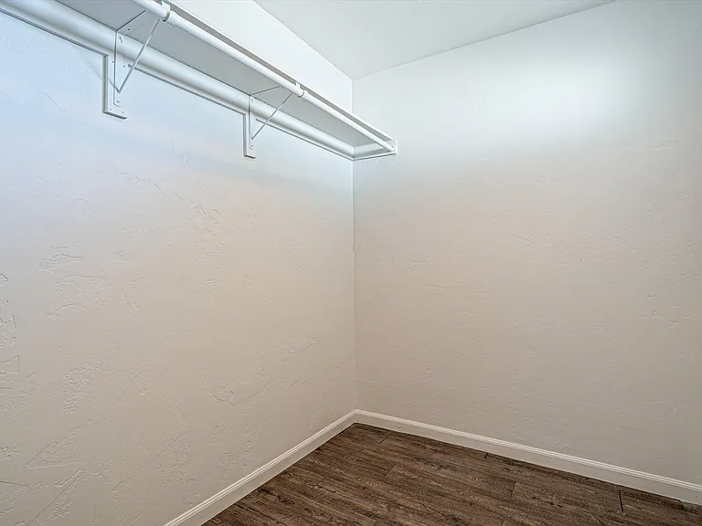 2736 S Calle Yucatan — Photo 16