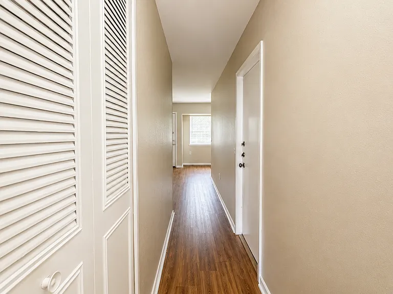 4306 Limpio St — Photo 4