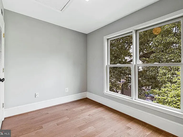822 5th St NE — Photo 39