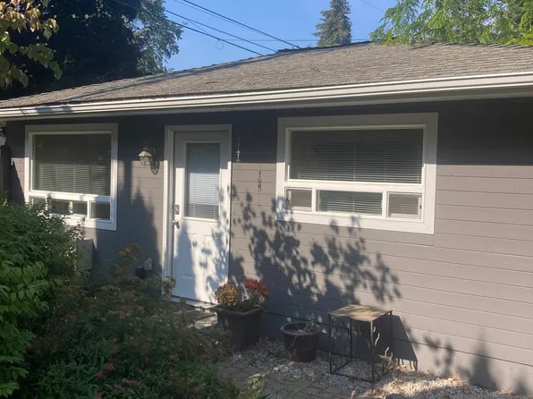 1410 1/2 E Ash Ave, Coeur D Alene, ID 83814