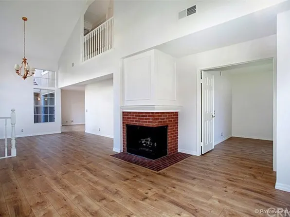 36 Wellesley #34, Irvine, CA 92612