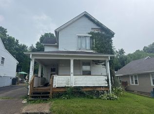 1667 Summit St, Springfield, OH 45503