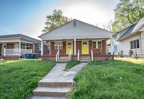 4222 Crittenden Ave Photo 1
