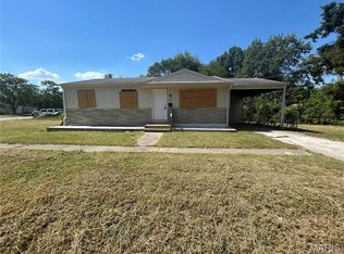 35 School St, Cahokia, IL 62206