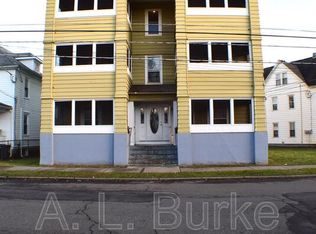 28 Carhart Ave APT 1L, Johnson City, NY 13790