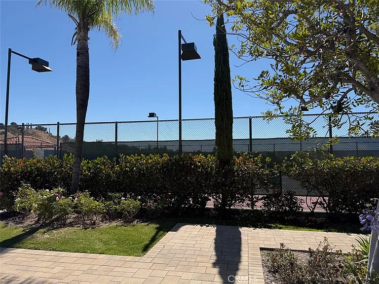 19823 Mariposa Pines Way — Photo 41