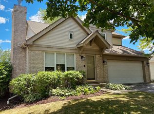 855 Pine Hill Dr, Antioch, IL