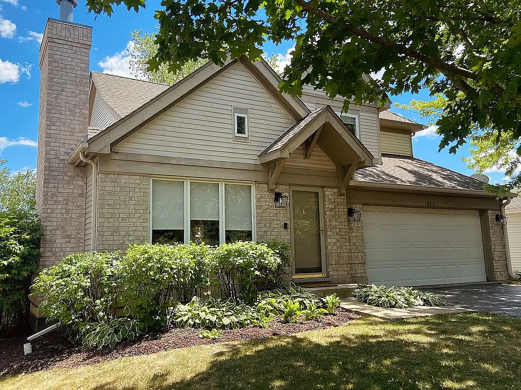 855 Pine Hill Dr photo 1
