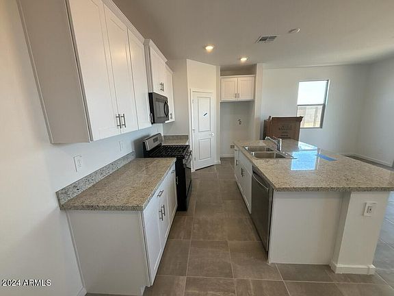5th image of 8724 W ODEUM Lane