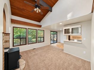 923 57th St SE APT A, Everett, WA 98203