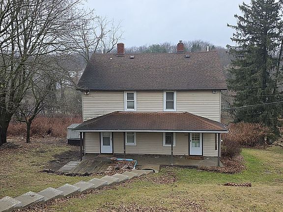 2nd image of 132-133 K Row