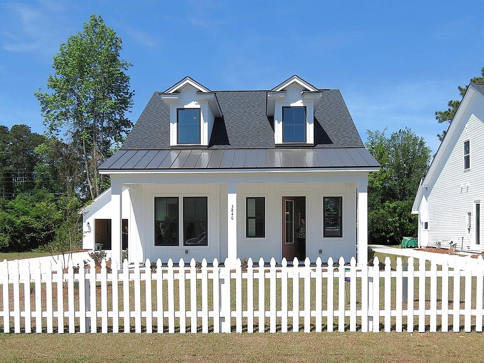 1st image of 3840 Richardson St. #B