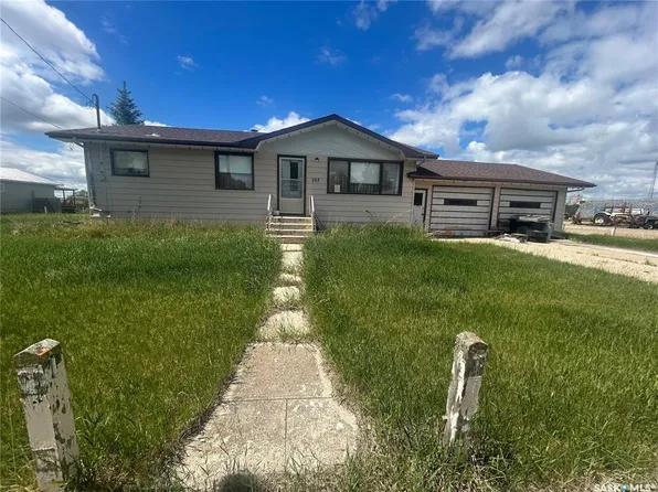 103 Main STREET, Lang, SK S0G 2W0