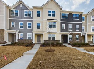 1319 Hazelnut Ridge Ln, Knightdale, NC 27545