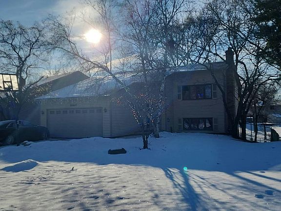 2nd image of 10607 Grant Dr