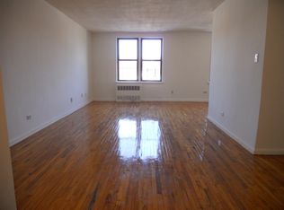 8309 Brevoort St APT 4G, Kew Gardens, NY 11415