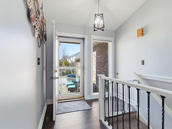 4th image of 2602 Chambray Rd