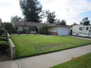 1104 N Sacramento St, Orange, CA 92867