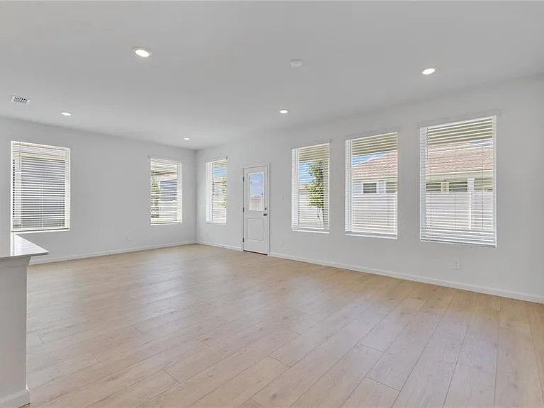 5152 Arrowfeather Ct — Photo 10