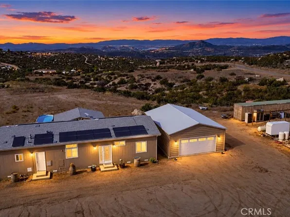 33801 Oak Dr, Hemet, CA 92544